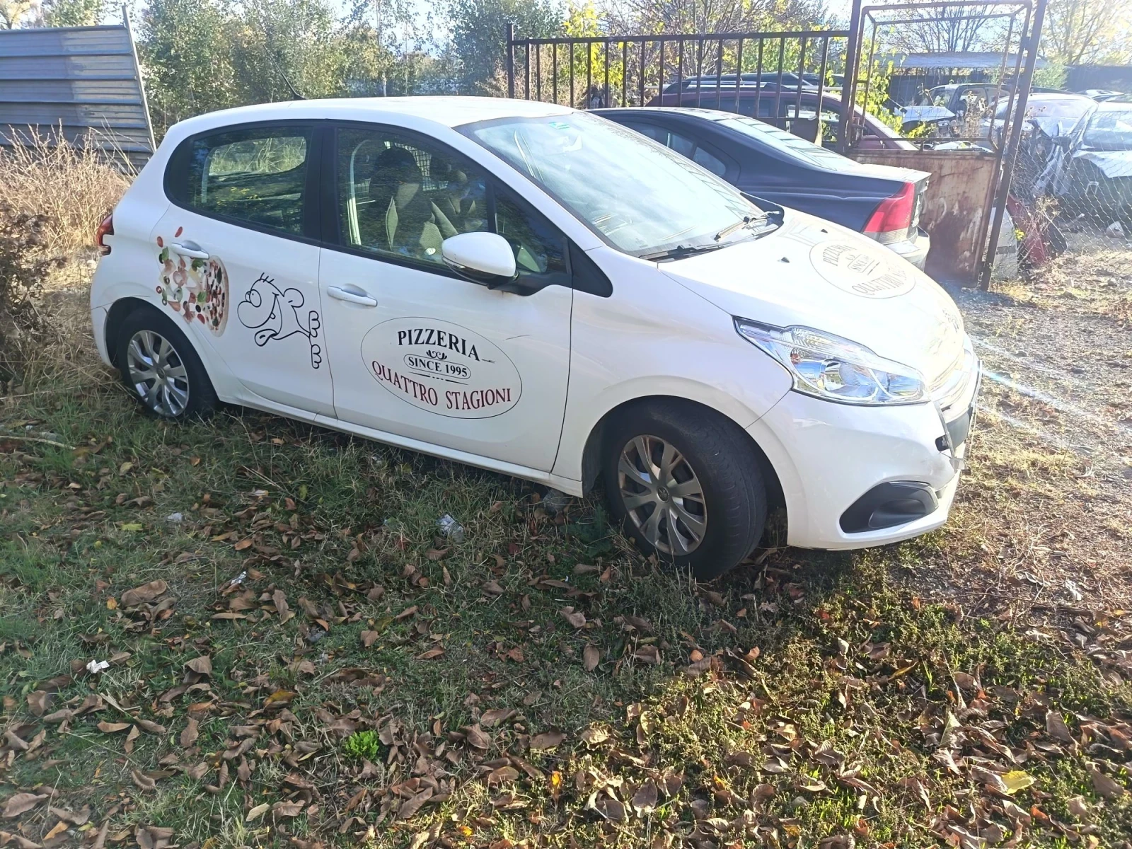Peugeot 208 hdi, снимка 2 - Автомобили и джипове - 56656235
