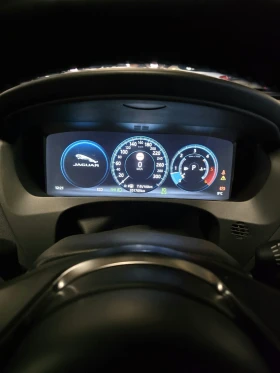 Jaguar F-PACE 3.0d R-Sport Сервизна история , снимка 11