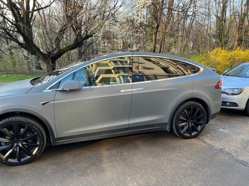 Tesla Model X 100D, снимка 3 - Автомобили и джипове - 47231375