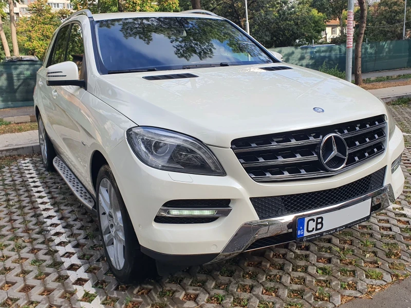 Mercedes-Benz ML 350 OFFROAD/4Matic/BlueTEC/ПЕЧКА, снимка 2 - Автомобили и джипове - 47085190