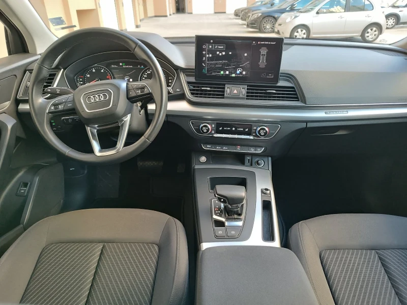 Audi Q5 Facelift, 2021Quattro, 204 k.c.Distronic, Обслужен, снимка 10 - Автомобили и джипове - 48394728