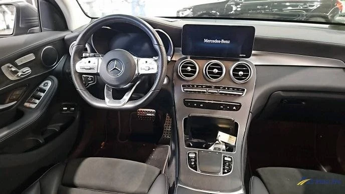 Mercedes-Benz GLC 300 AMG Line - 4-Matic - Хибрид, снимка 5 - Автомобили и джипове - 48200346