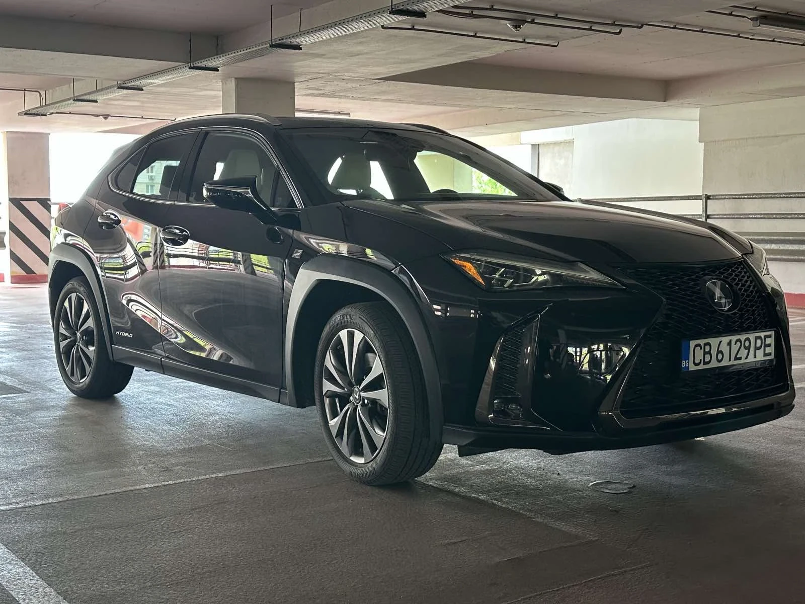 Lexus UX 250h FSport HYBRID - изображение 2