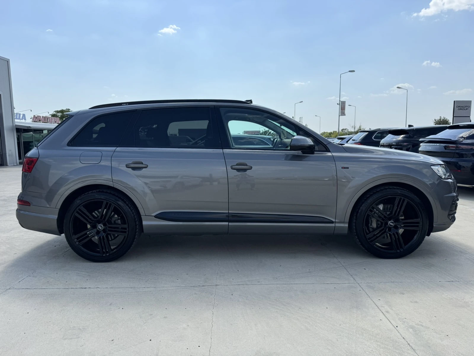 Audi Q7 272ps* MATRIX* 7места* Дистр* BOSE* Пано* Обдухва - изображение 6