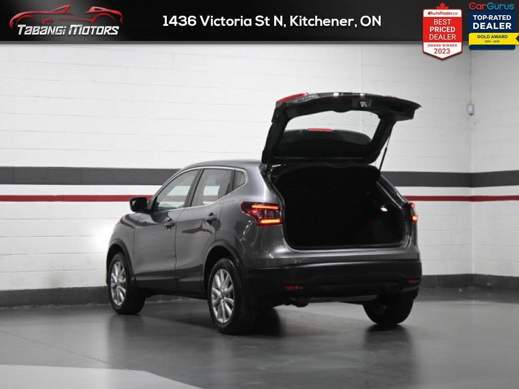 Nissan Qashqai * АВТО КРЕДИТ* ЦЕНА ДО БГ * СЕРВИЗНА ИСТОРИЯ *  - изображение 8