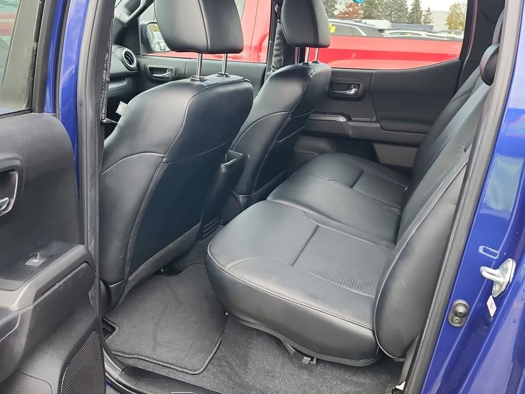 Toyota Tacoma * CREW CAB SHORT BED * CARFAX *  | Mobile.bg   13