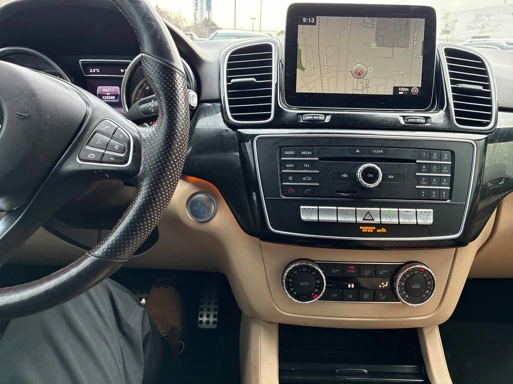 Mercedes-Benz GLE * 400 * CARFAX * БЕЗ ПЪРВОНАЧАЛНА ВНОСКА - изображение 9