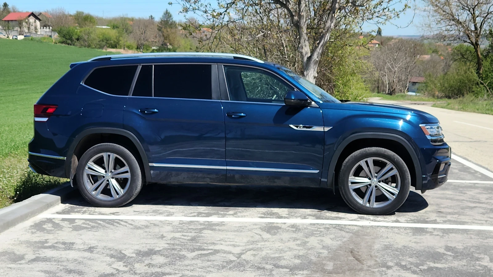 VW Touareg Atlas SEL R-line 7 ме VR6 - изображение 3