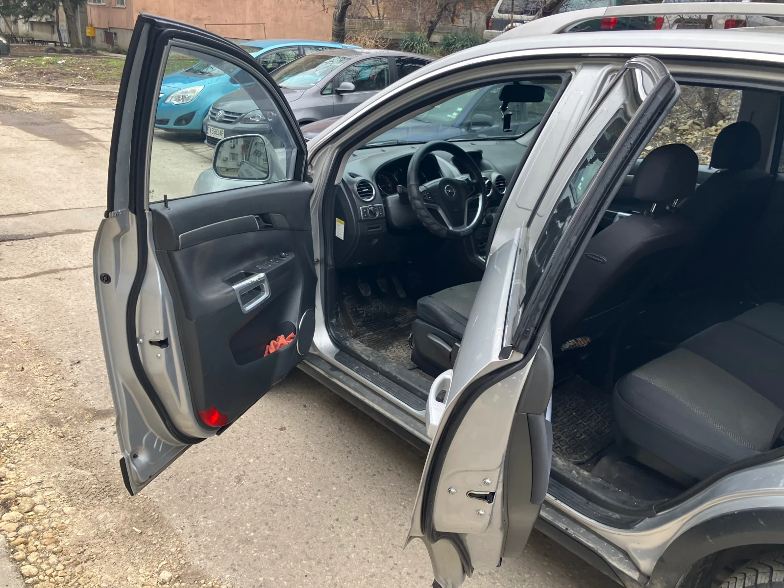 Opel Antara 2.4/140�� | Mobile.bg � ����������� 10