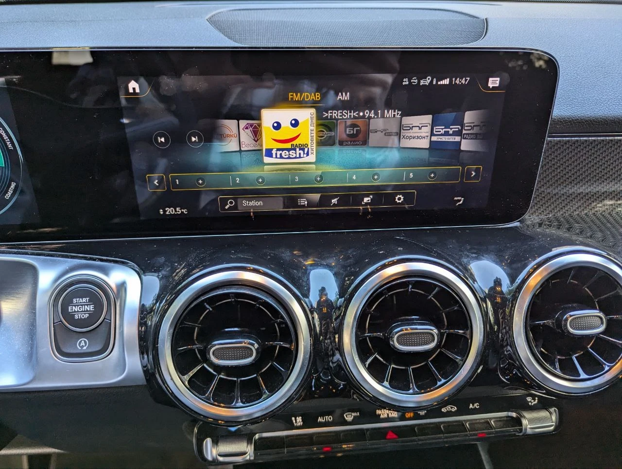 Mercedes-Benz GLB 180d AMG Line, снимка 12 - Автомобили и джипове - 53900354