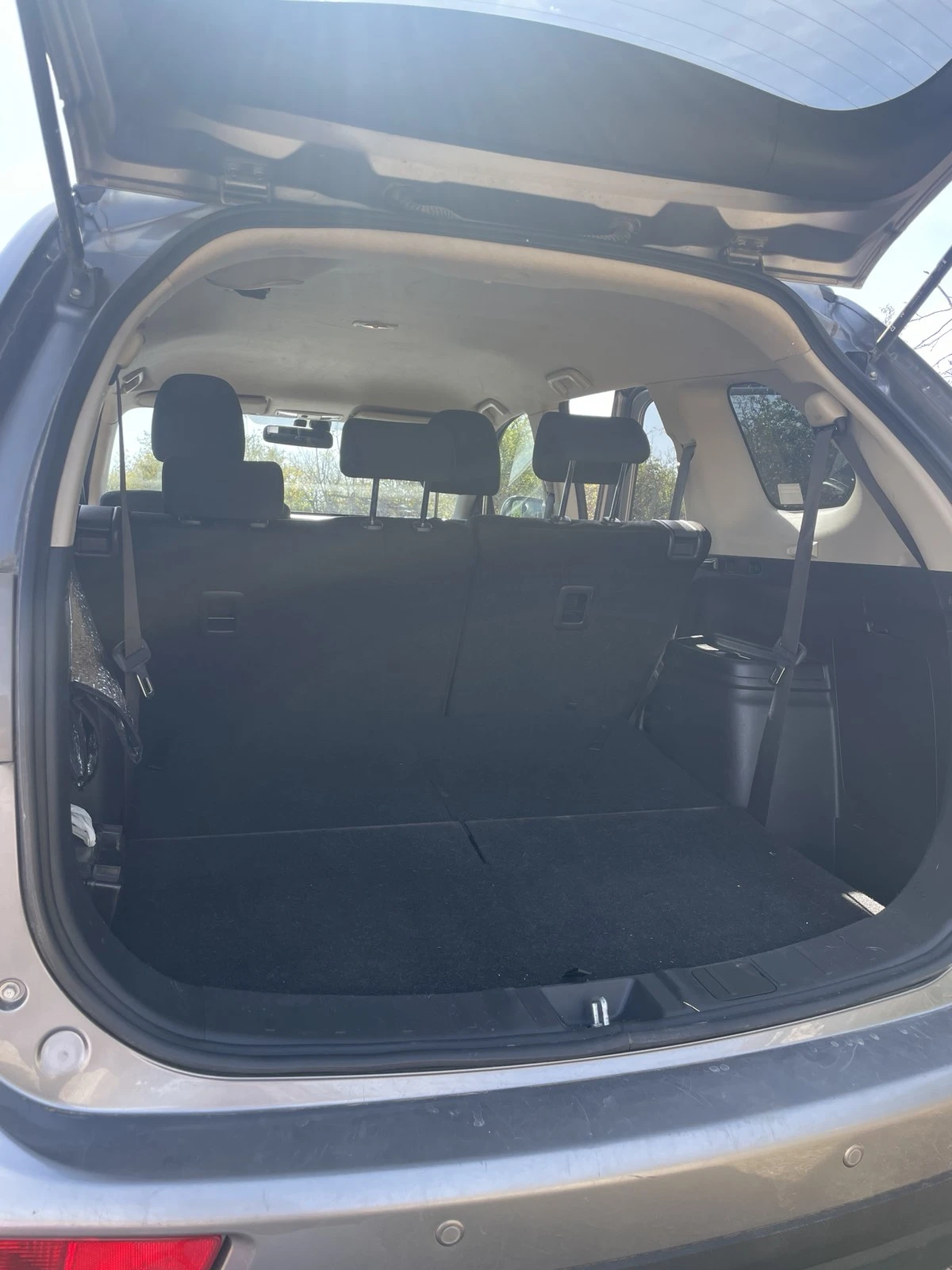 Mitsubishi Outlander, снимка 7 - Автомобили и джипове - 53959578