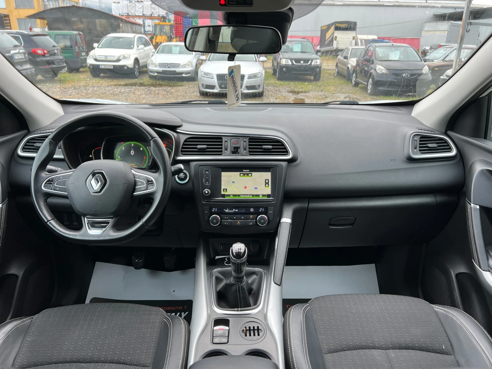Renault Kadjar 1.5dCi-110к.с./EURO6/Камера/Blind-spot/Lane-assist, снимка 15 - Автомобили и джипове - 55045782