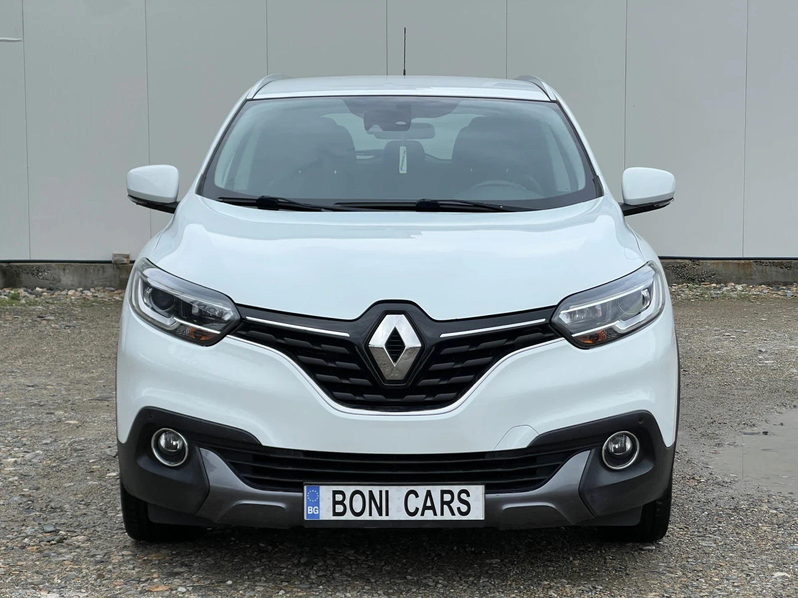 Renault Kadjar 1.5dCi-110к.с./EURO6/Камера/Blind-spot/Lane-assist, снимка 2 - Автомобили и джипове - 55045782
