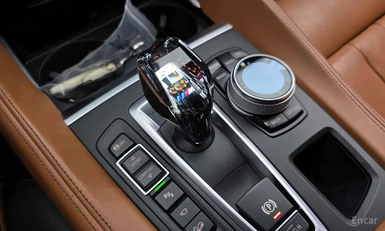 BMW X6 * M50d * ФИНАНСИРАНЕ, снимка 9 - Автомобили и джипове - 56341570
