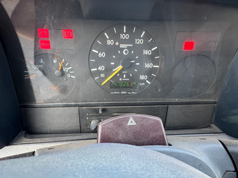 Mercedes-Benz 412, снимка 9 - Бусове и автобуси - 51646668