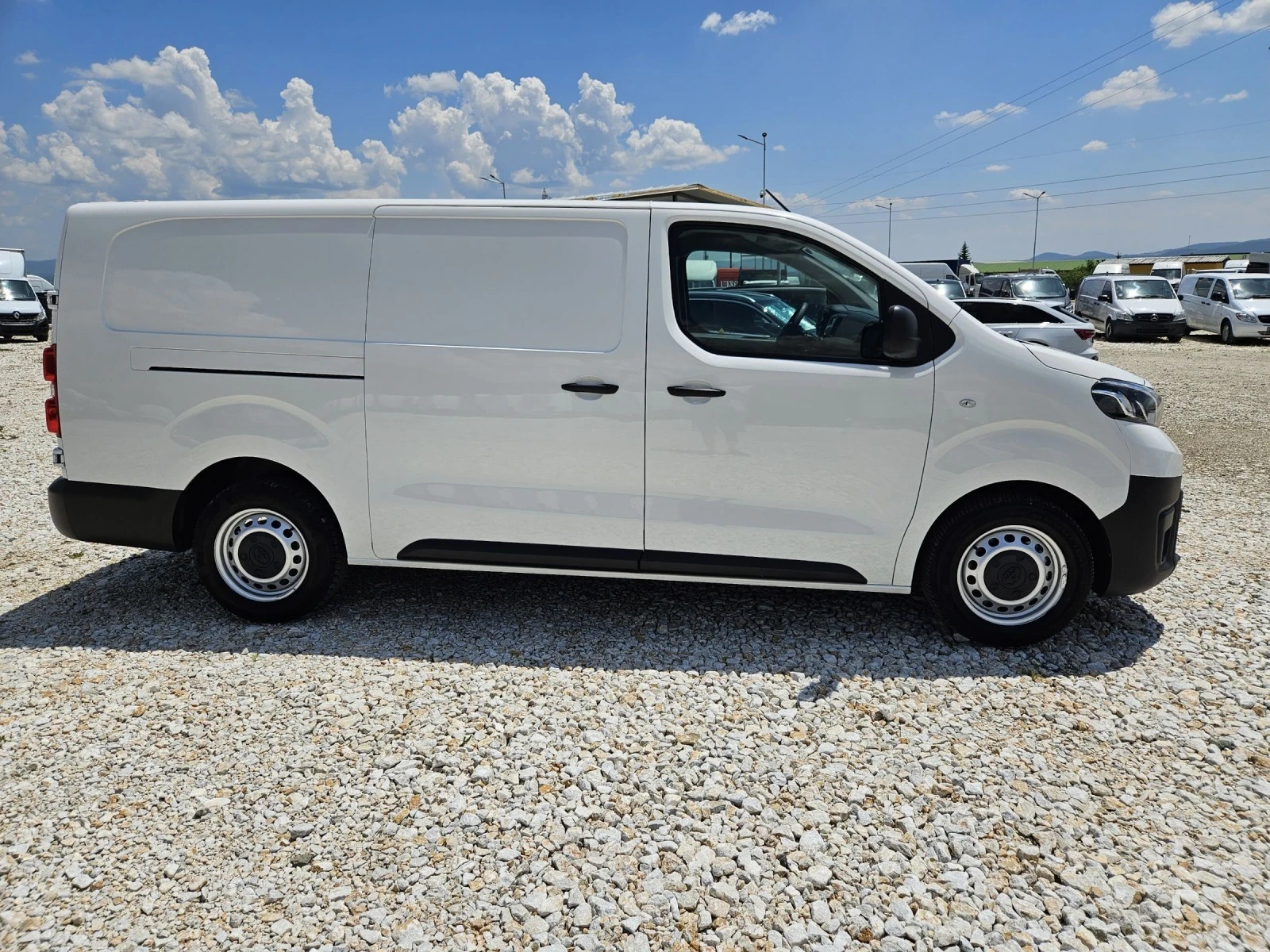 Toyota Proace 2.0 D4d - изображение 5