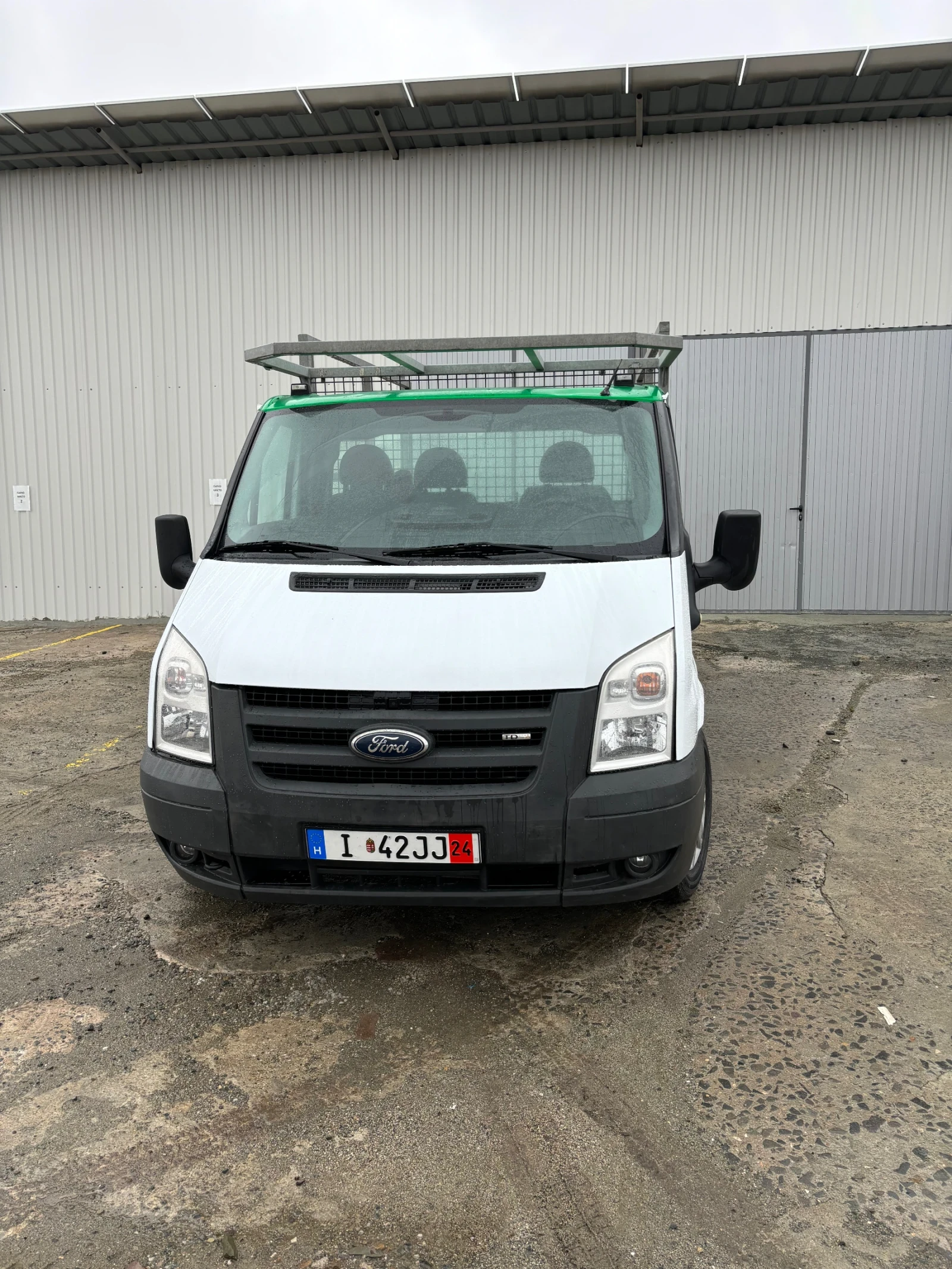 Ford Transit 2.2 - изображение 2