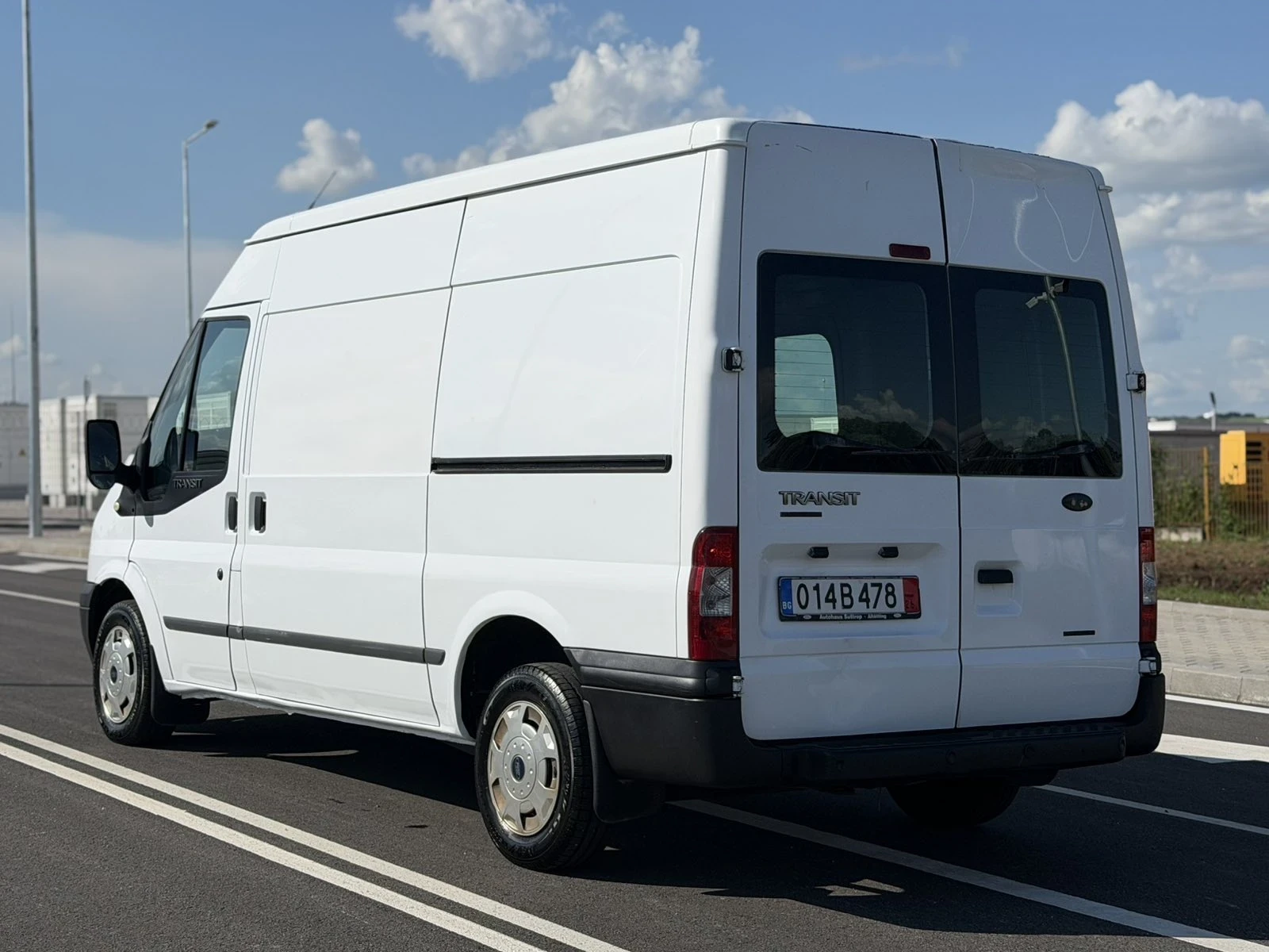 Ford Transit 2, 2D 116k.c. КЛИМАТИК ДВЕ СТРАНИЧНИ ВРАТИ ВНОС, снимка 4 - Бусове и автобуси - 54666312