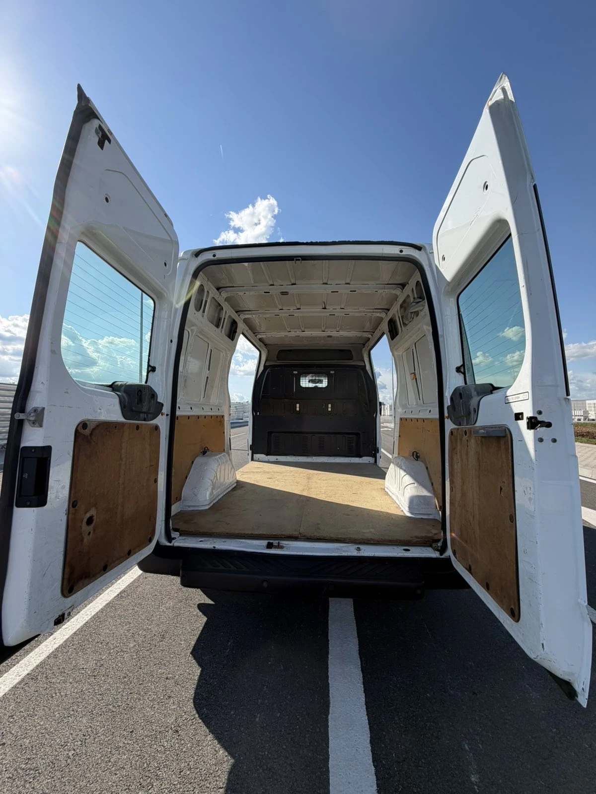 Ford Transit 2, 2D 116k.c. КЛИМАТИК ДВЕ СТРАНИЧНИ ВРАТИ ВНОС, снимка 6 - Бусове и автобуси - 54666312