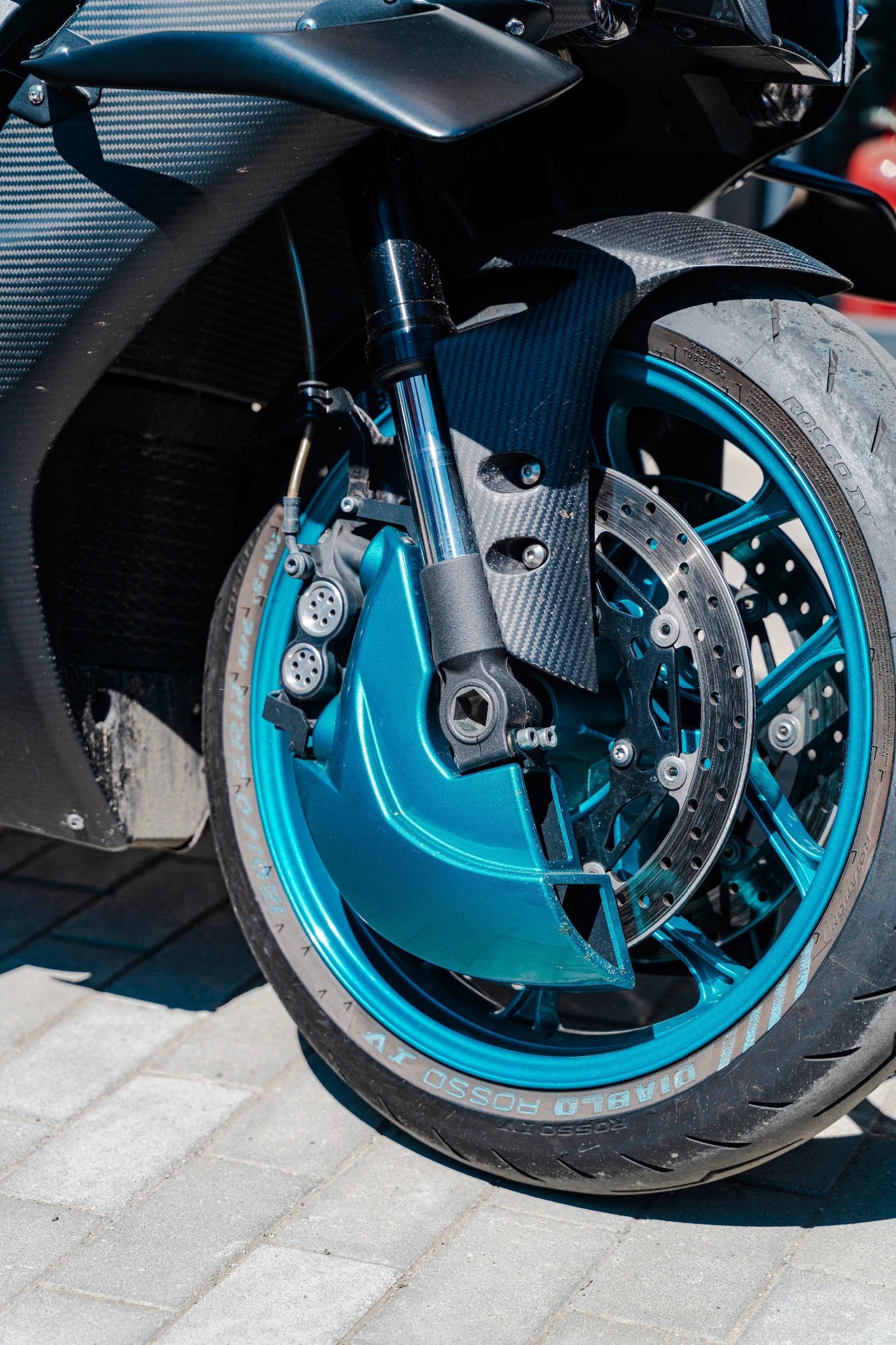 Yamaha YZF-R1 Full Carbon, снимка 9 - Мотоциклети и мототехника - 54590155