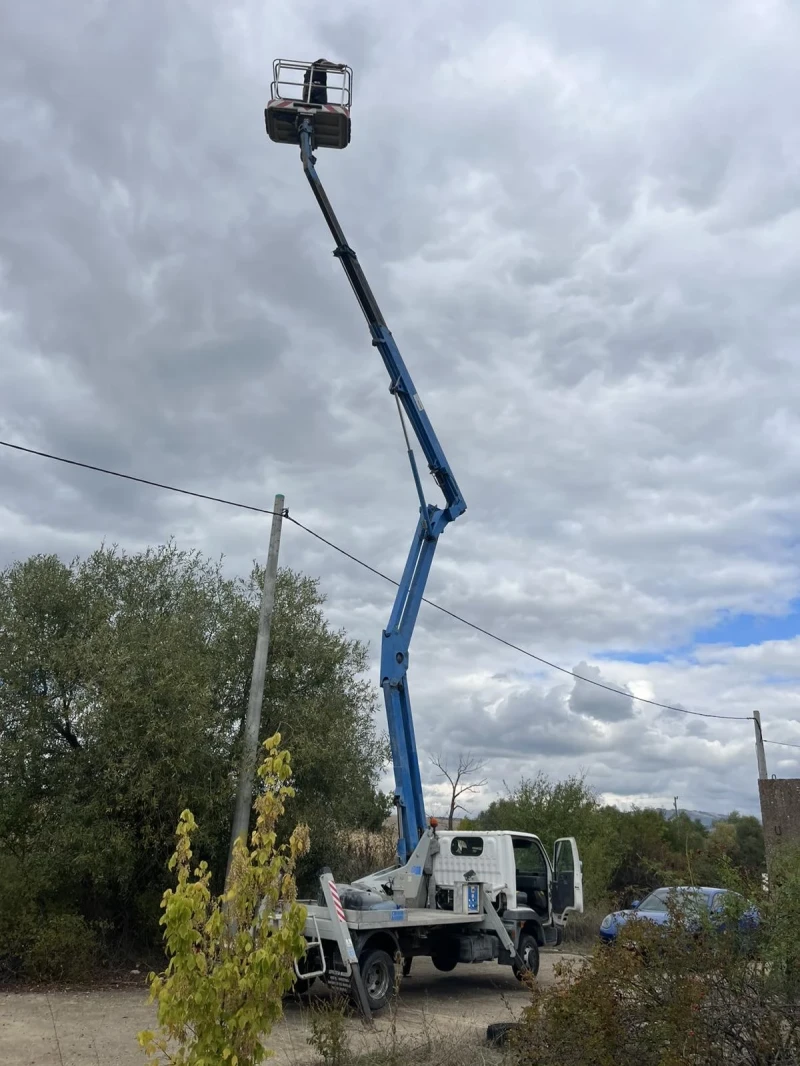 Автовишка Друга марка Nissan Cabstar 35.13, снимка 2 - Индустриална техника - 52182061