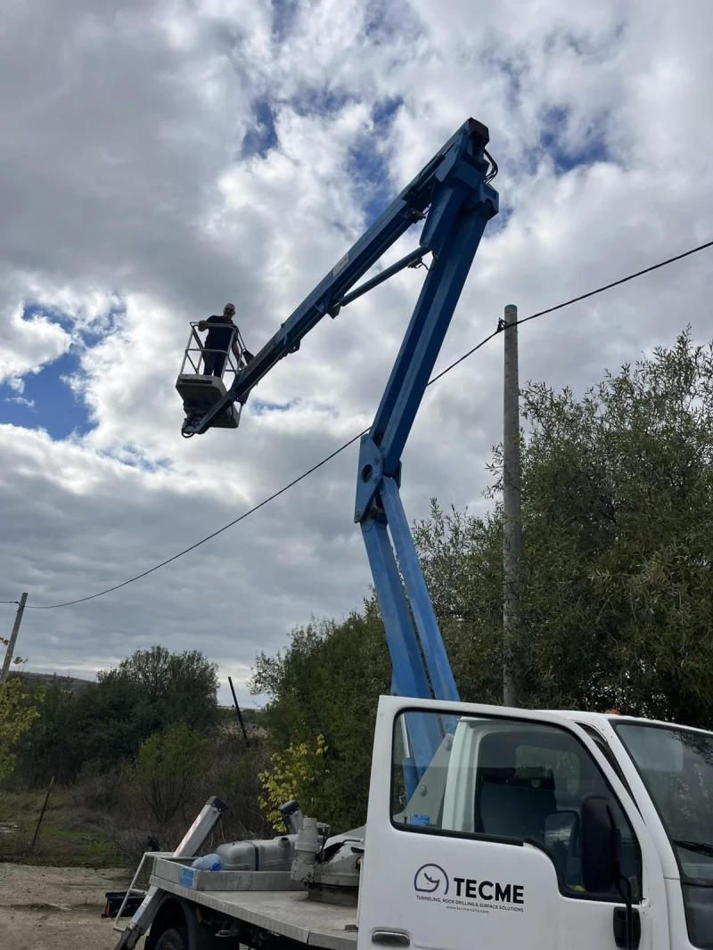 Автовишка Друга марка Nissan Cabstar 35.13, снимка 5 - Индустриална техника - 52182061