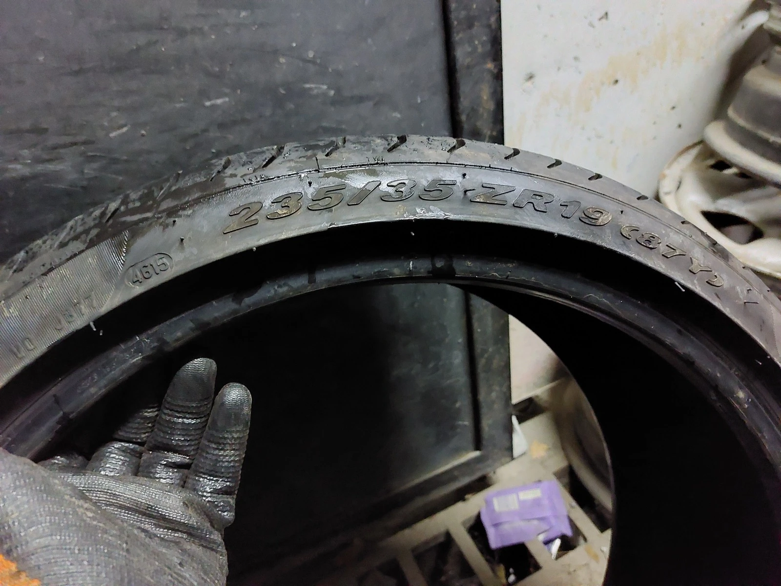 ���� 235/35R19 | Mobile.bg � ����������� 5