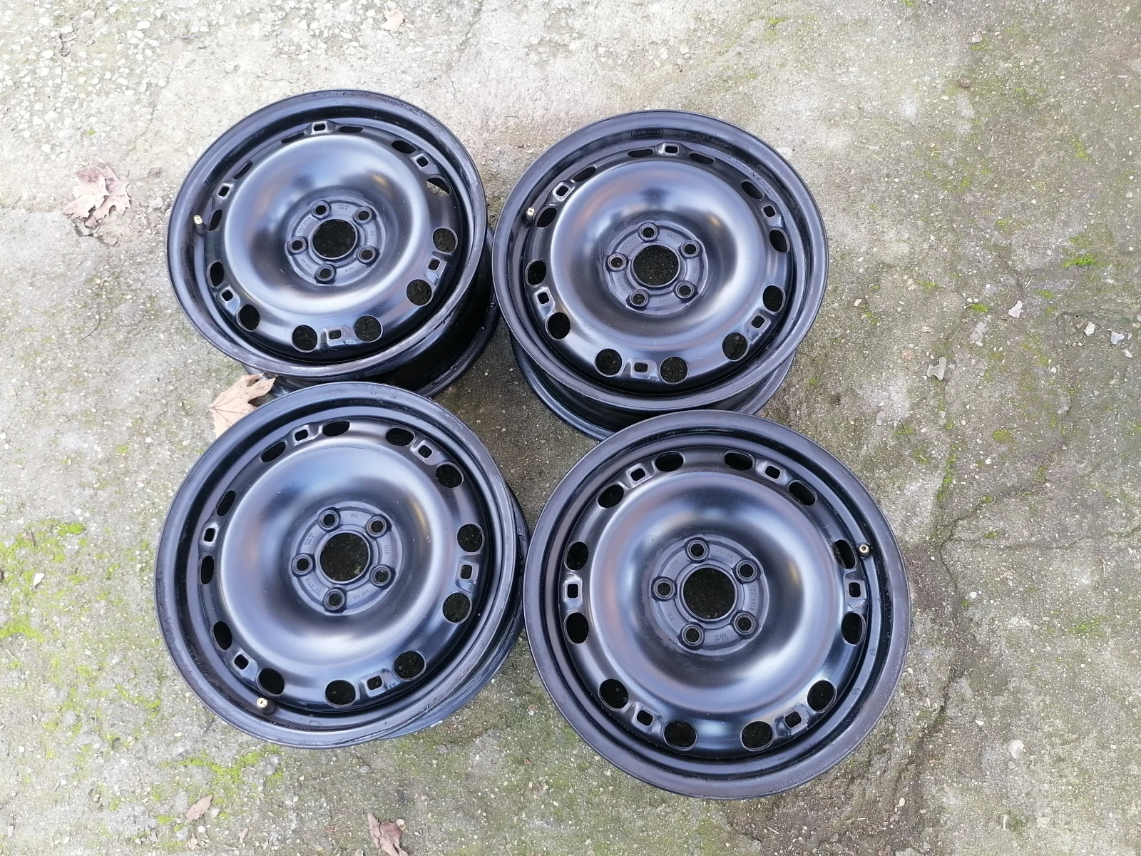   VW Golf | Mobile.bg   1