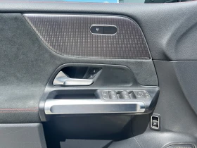 Mercedes-Benz EQB 300 4MATIC, снимка 10