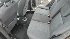 Ford Fiesta 1.4 газ BRC, климатроник, keyless , снимка 11