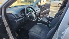 Toyota Corolla verso 2.2 D4D 136hp, снимка 10