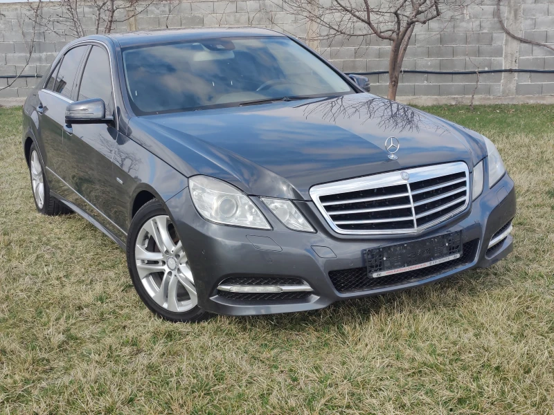 Mercedes-Benz E 350 AVANTGARDE* FULL* КАТО НОВА, снимка 2 - Автомобили и джипове - 47071895