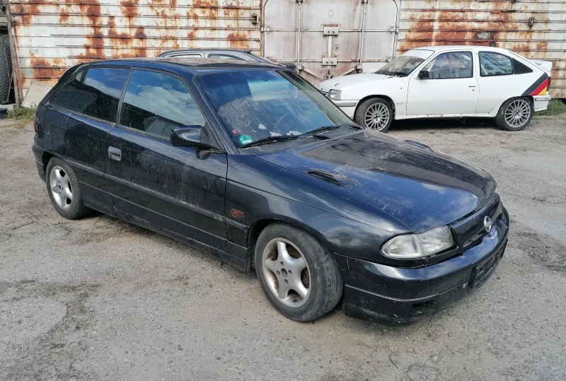 Opel Astra GSI 16V , снимка 1 - Автомобили и джипове - 47247565