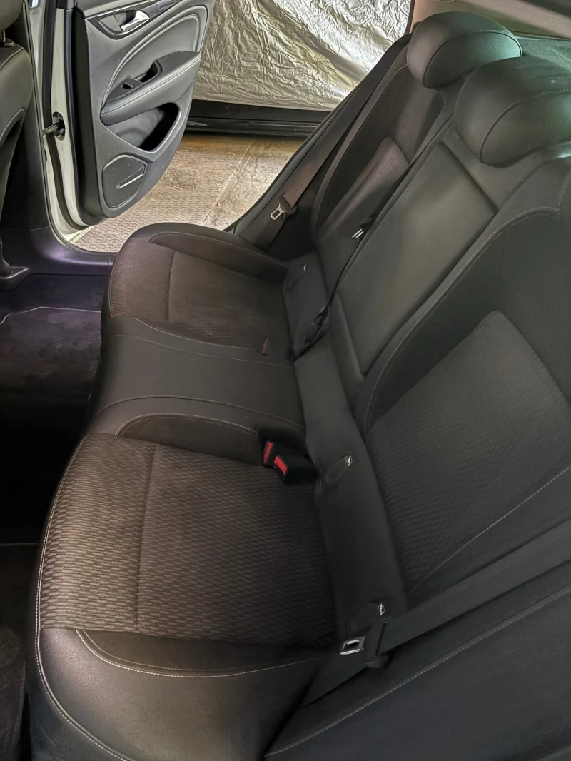 Opel Insignia 1, 6 d , снимка 11 - Автомобили и джипове - 47388969