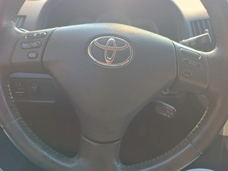 Toyota Corolla verso 2.0 D4D/6+ 1места/Климатроник , снимка 13 - Автомобили и джипове - 49051404