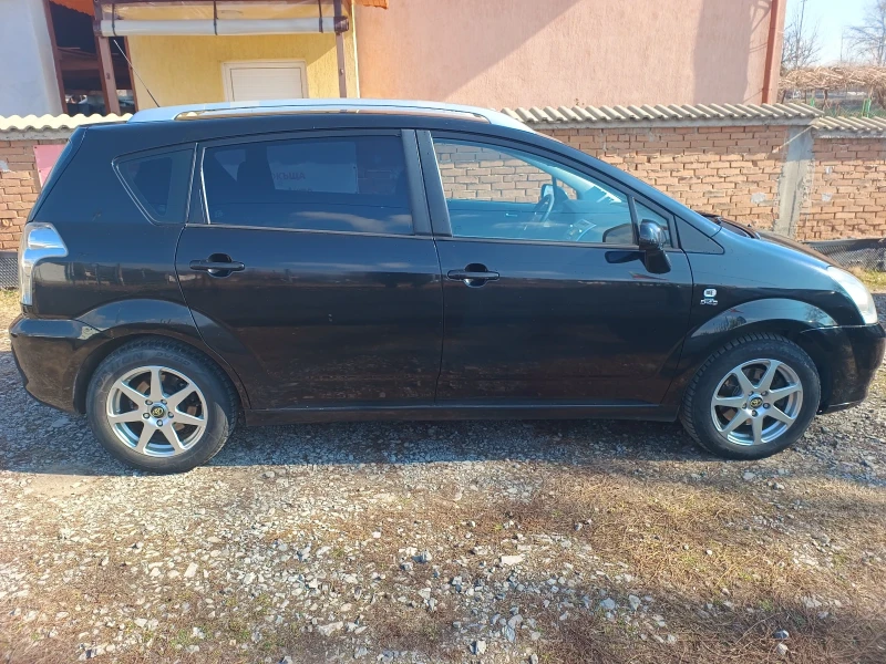 Toyota Corolla verso 2.0 D4D/6+ 1места/Климатроник , снимка 8 - Автомобили и джипове - 49051404