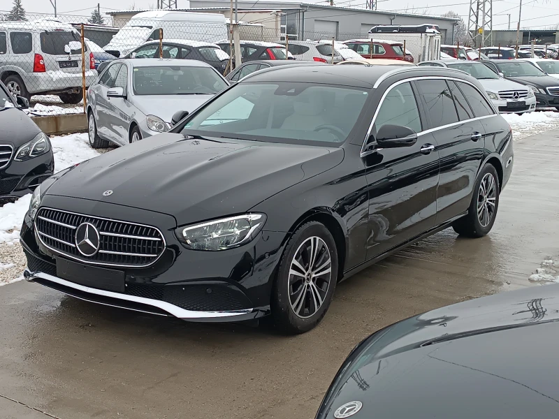 Mercedes-Benz E 220 2.2 CDI, снимка 1 - Автомобили и джипове - 49179076