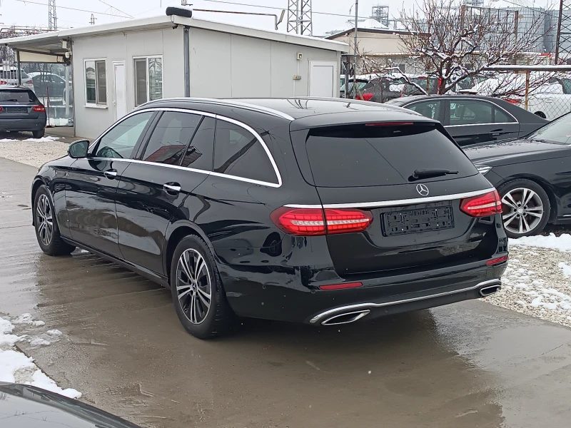 Mercedes-Benz E 220 2.2 CDI, снимка 5 - Автомобили и джипове - 49179076