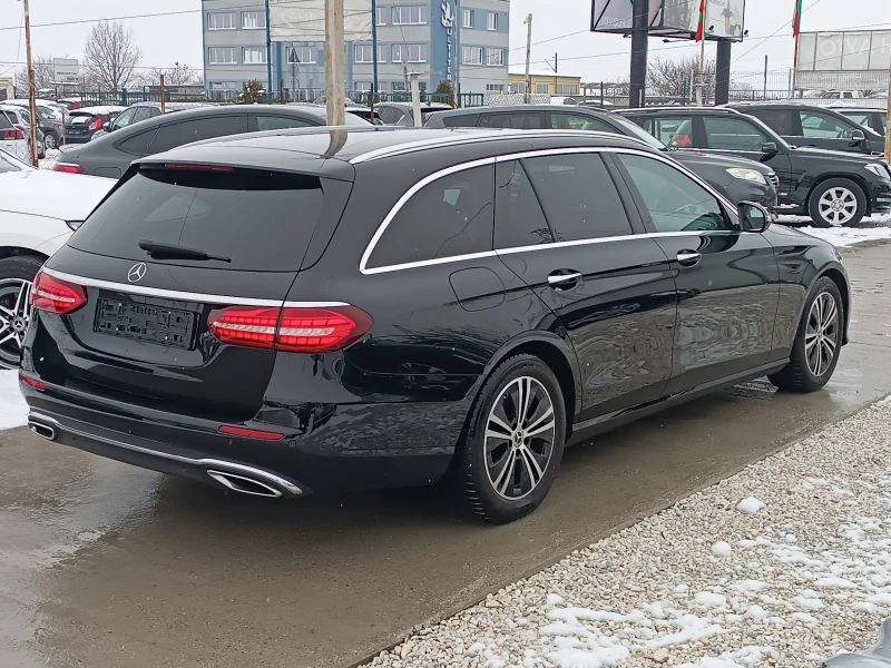 Mercedes-Benz E 220 2.2 CDI, снимка 4 - Автомобили и джипове - 49179076