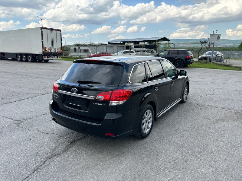 Subaru Legacy 2.5i Швейцария, снимка 8 - Автомобили и джипове - 50060086