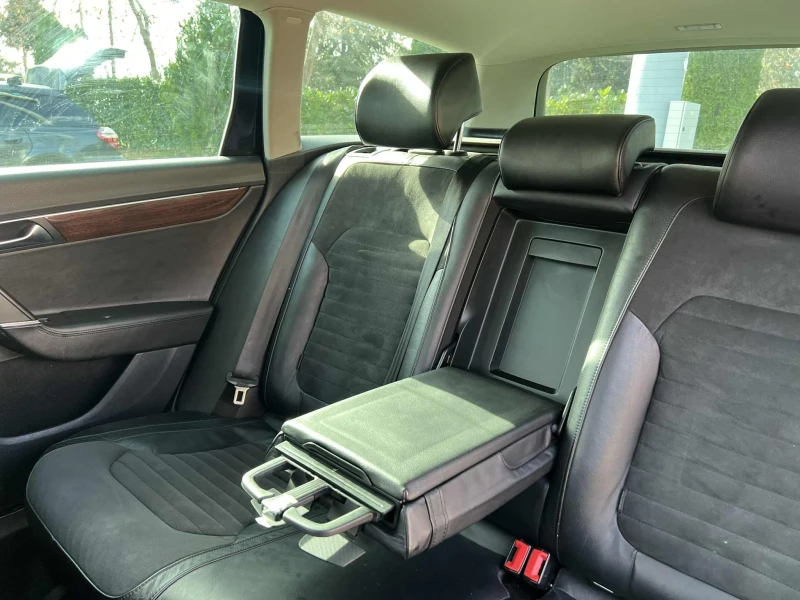 VW Passat 2.0TDI 140k.c , снимка 15 - Автомобили и джипове - 52458680