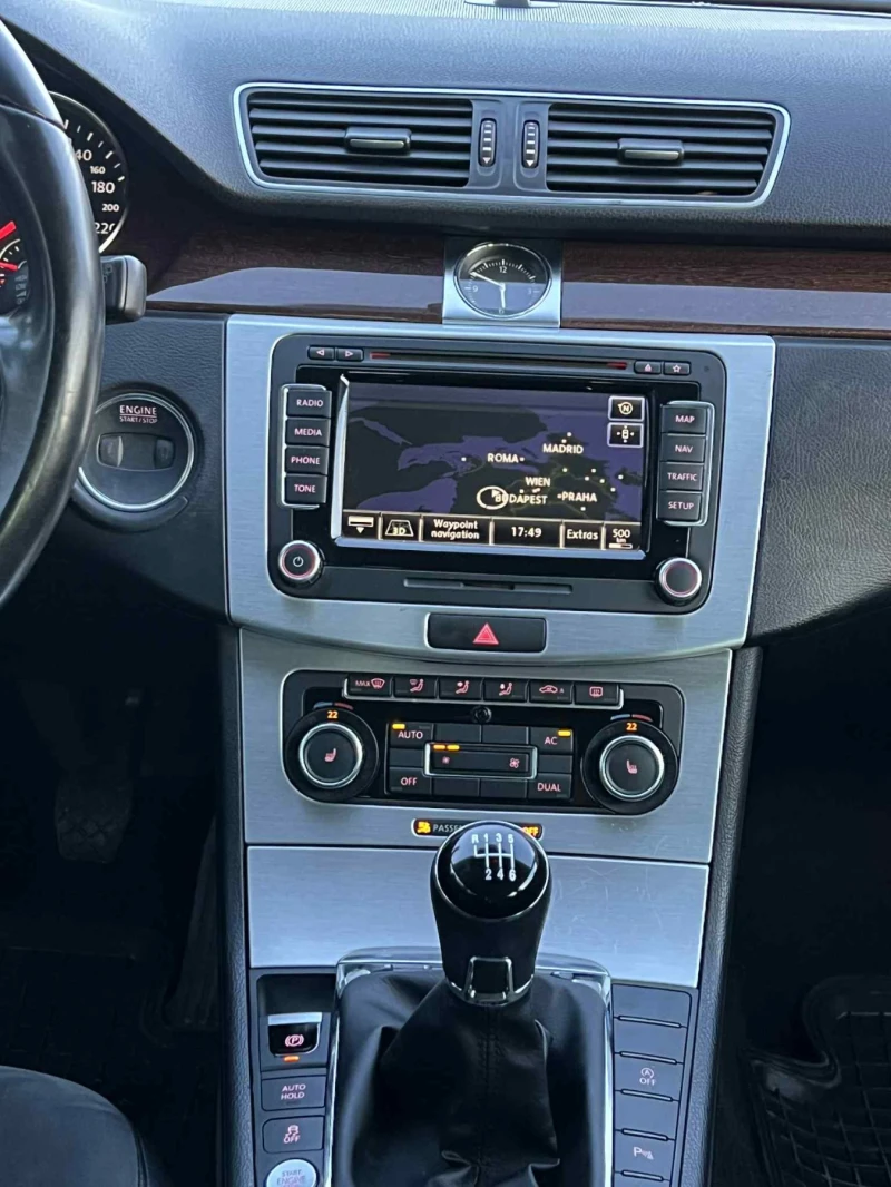 VW Passat 2.0TDI 140k.c , снимка 12 - Автомобили и джипове - 52458680