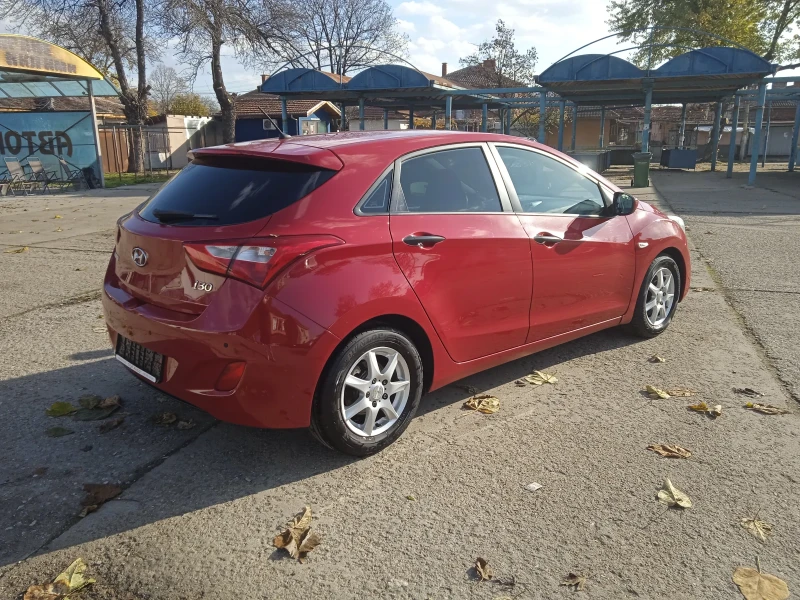 Hyundai I30 1.4i, снимка 4 - Автомобили и джипове - 52501650