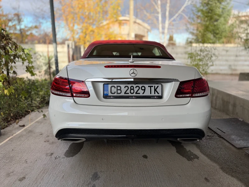 Mercedes-Benz E 220, снимка 5 - Автомобили и джипове - 52618287