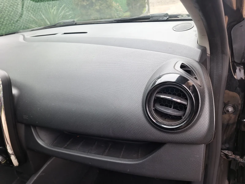 Renault Clio 1.2, снимка 12 - Автомобили и джипове - 52882457