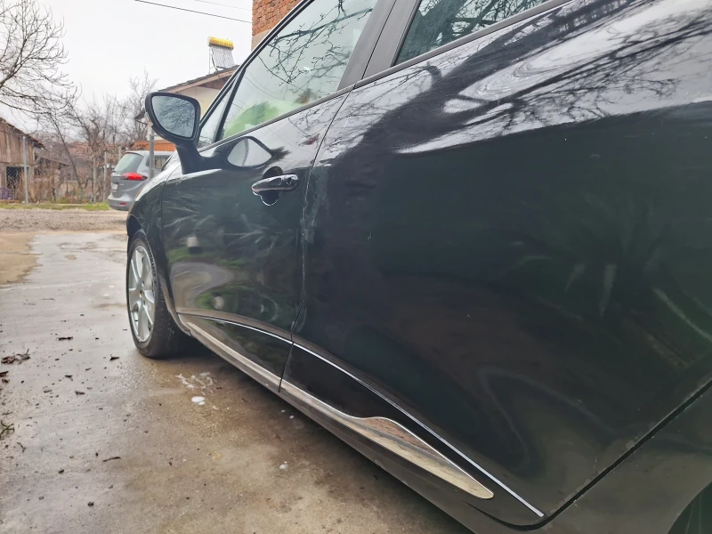 Renault Clio 1.2, снимка 4 - Автомобили и джипове - 52882457