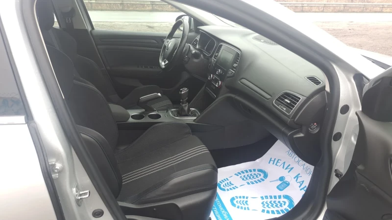 Renault Megane 1.5 DCI GT-LINE, снимка 11 - Автомобили и джипове - 53233109