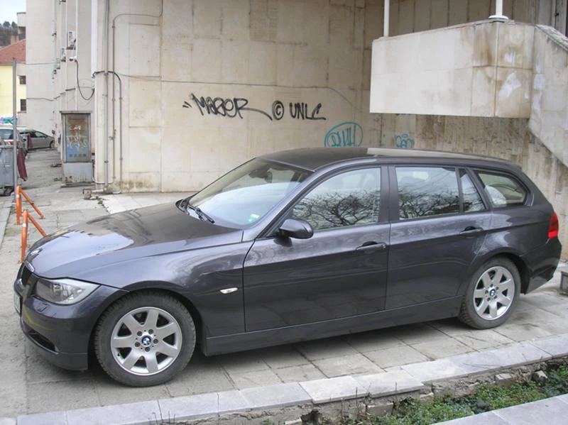 BMW 320 320 d e 90, снимка 14 - Автомобили и джипове - 47350364