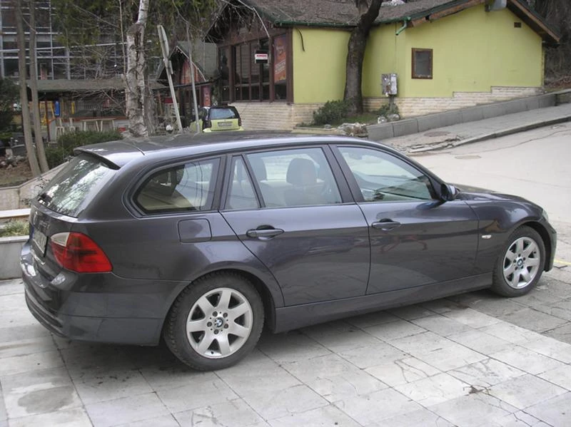 BMW 320 320 d e 90, снимка 15 - Автомобили и джипове - 47350364