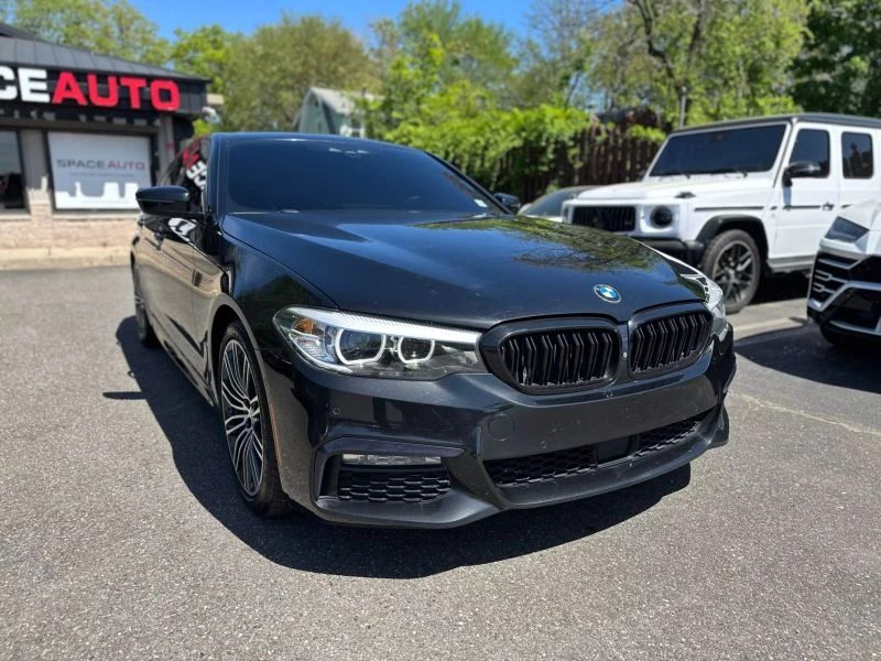 BMW 530 M-PACK* DISTRONIK* МАСАЖ* ОБДУХ* 360* HARMAN* HEAD - изображение 2